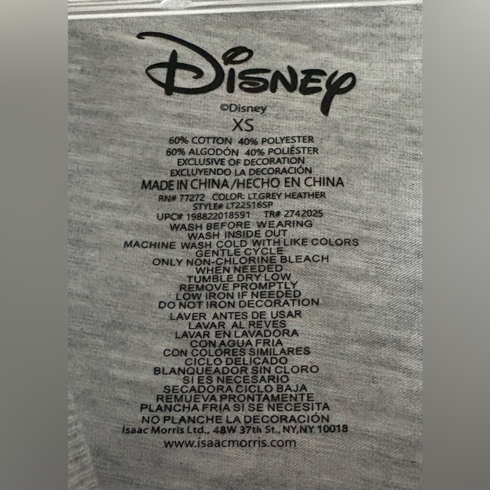 *SEE DESCRIPTION* Disney Aristocats T-Shirt featuring Marie - Picture 3 of 3
